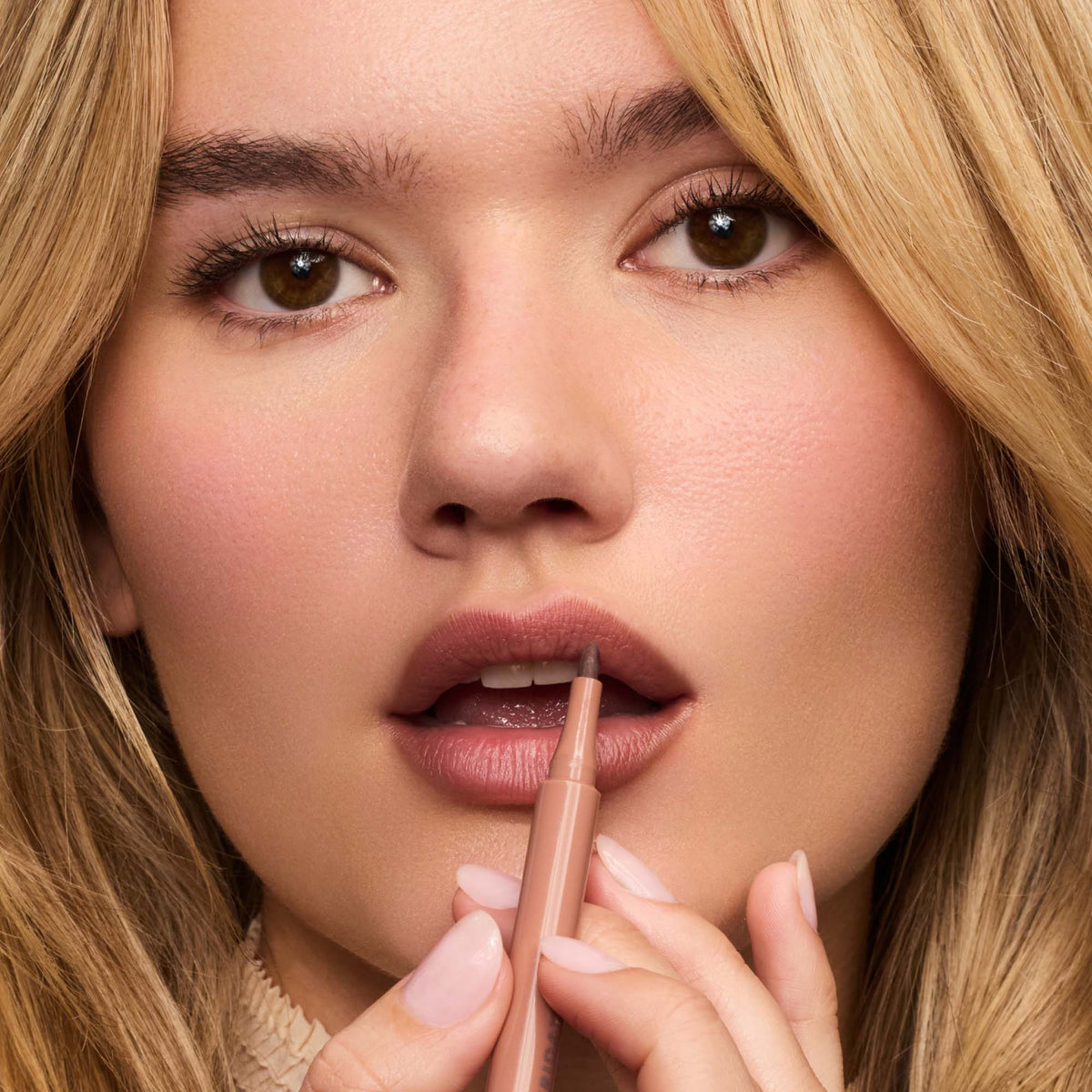 flushed-lip-stain-almond-u8 FlushedLipStain_Almond_9.jpg