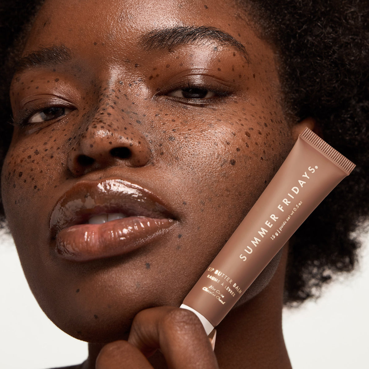 lip-butter-balm-hot-cocoa-e3 LBB-Hot-Cocoa-2025-Model.jpg