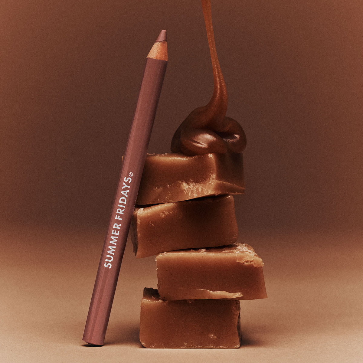 softline-lip-liner-toffee-w8 Liners-Toffee-2.jpg
